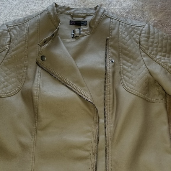 Moto jacket - Picture 4 of 7